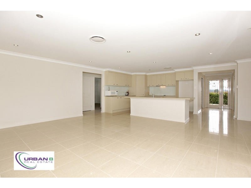 42 Rise Place, Moggill QLD 4070